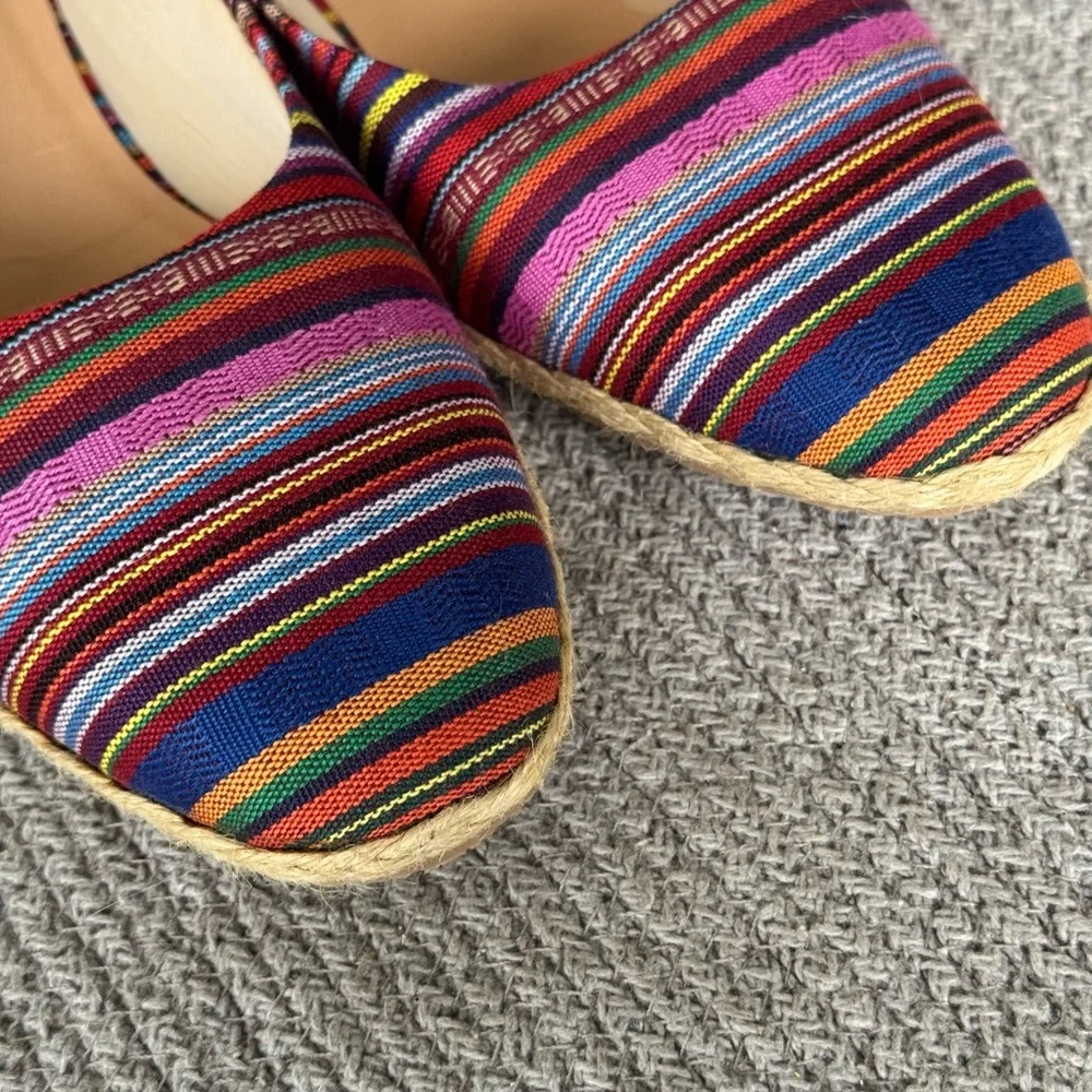 Vintage Beacon Pink Purple Multi Striped Espadrille Sandals Size 10W *FLAW*